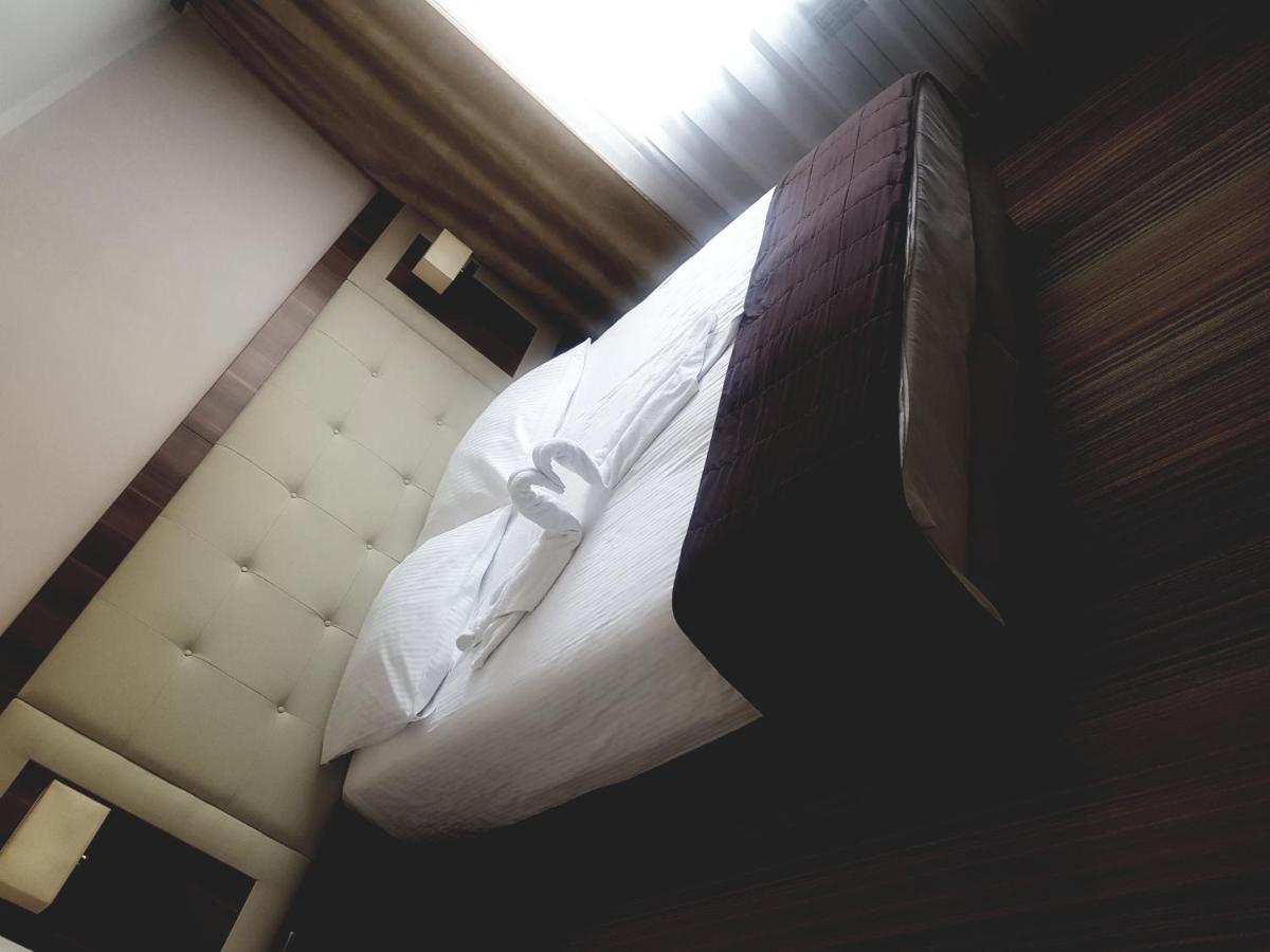 Cumulus Hotel Będzin エクステリア 写真