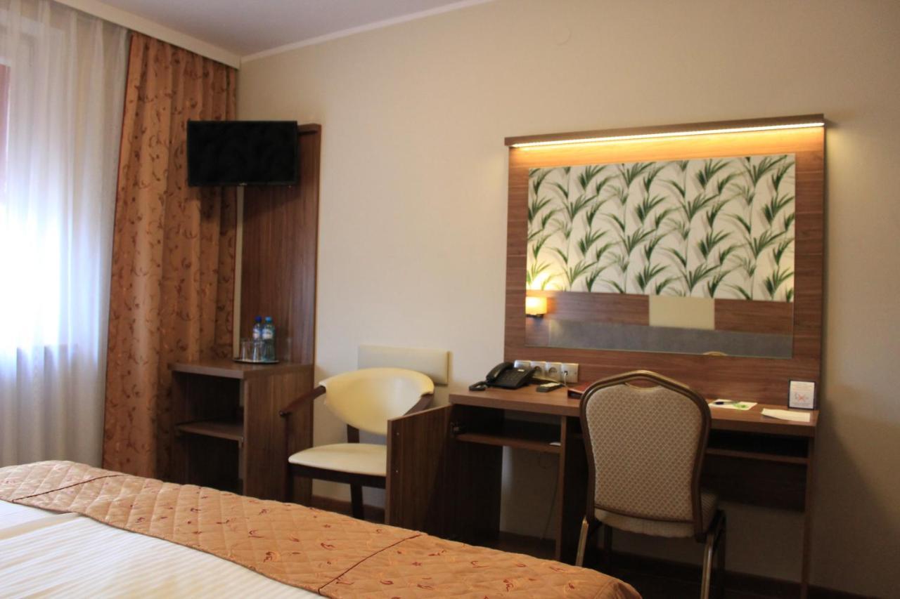 Cumulus Hotel Będzin エクステリア 写真