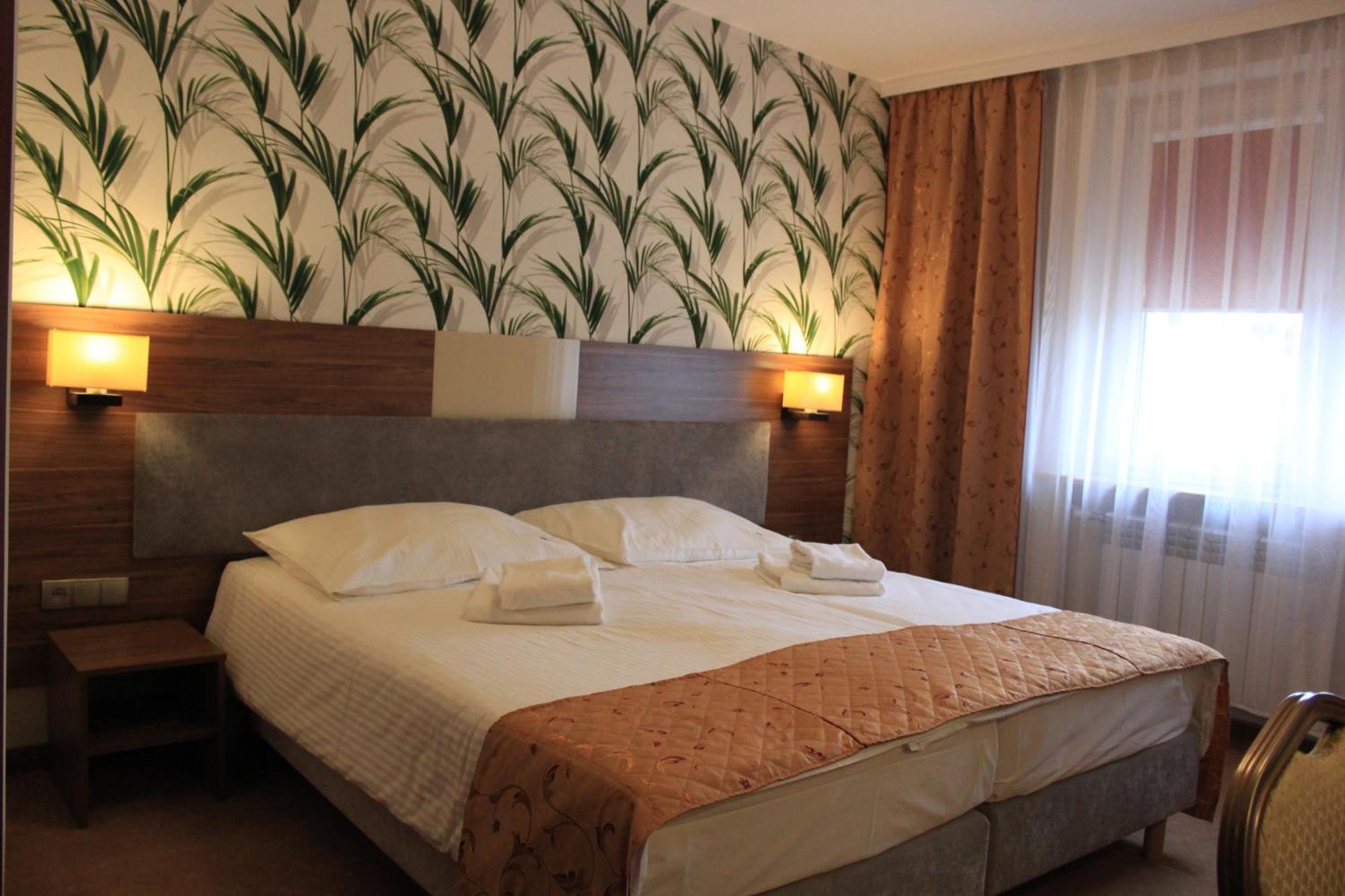 Cumulus Hotel Będzin エクステリア 写真