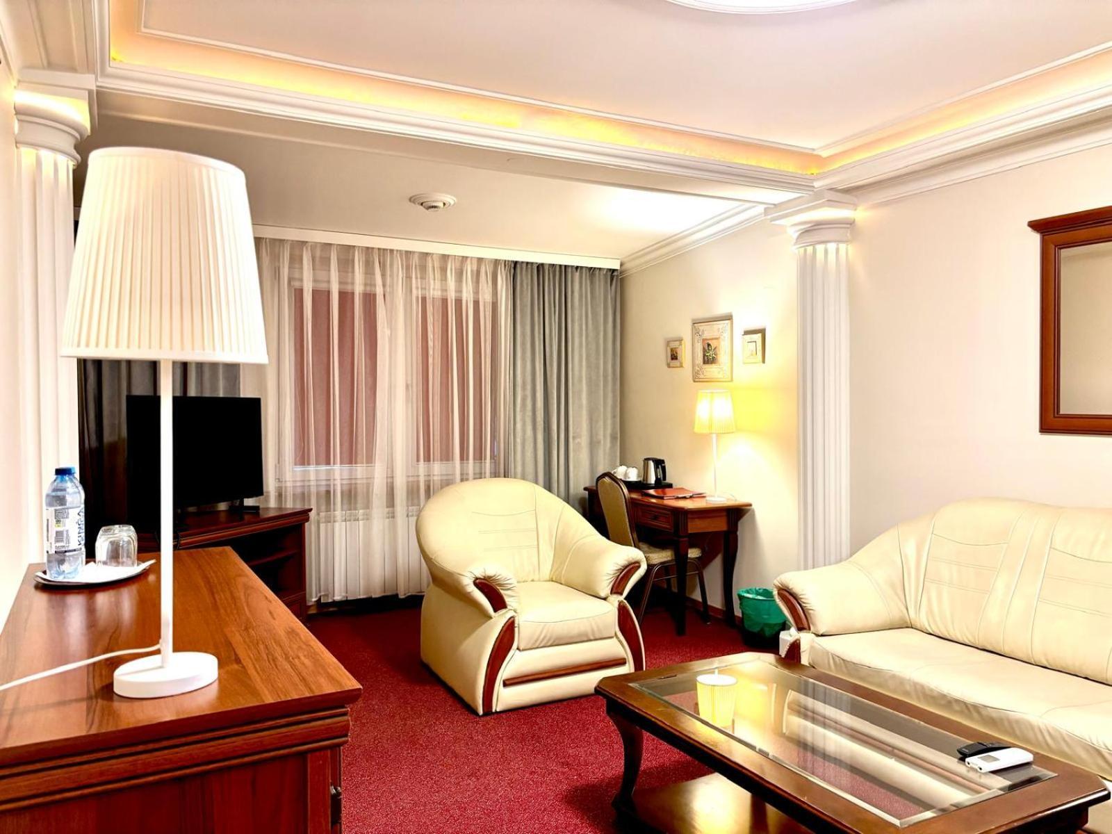 Cumulus Hotel Będzin エクステリア 写真