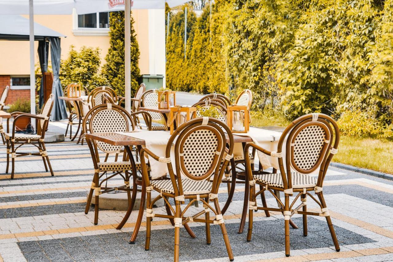 Cumulus Hotel Będzin エクステリア 写真