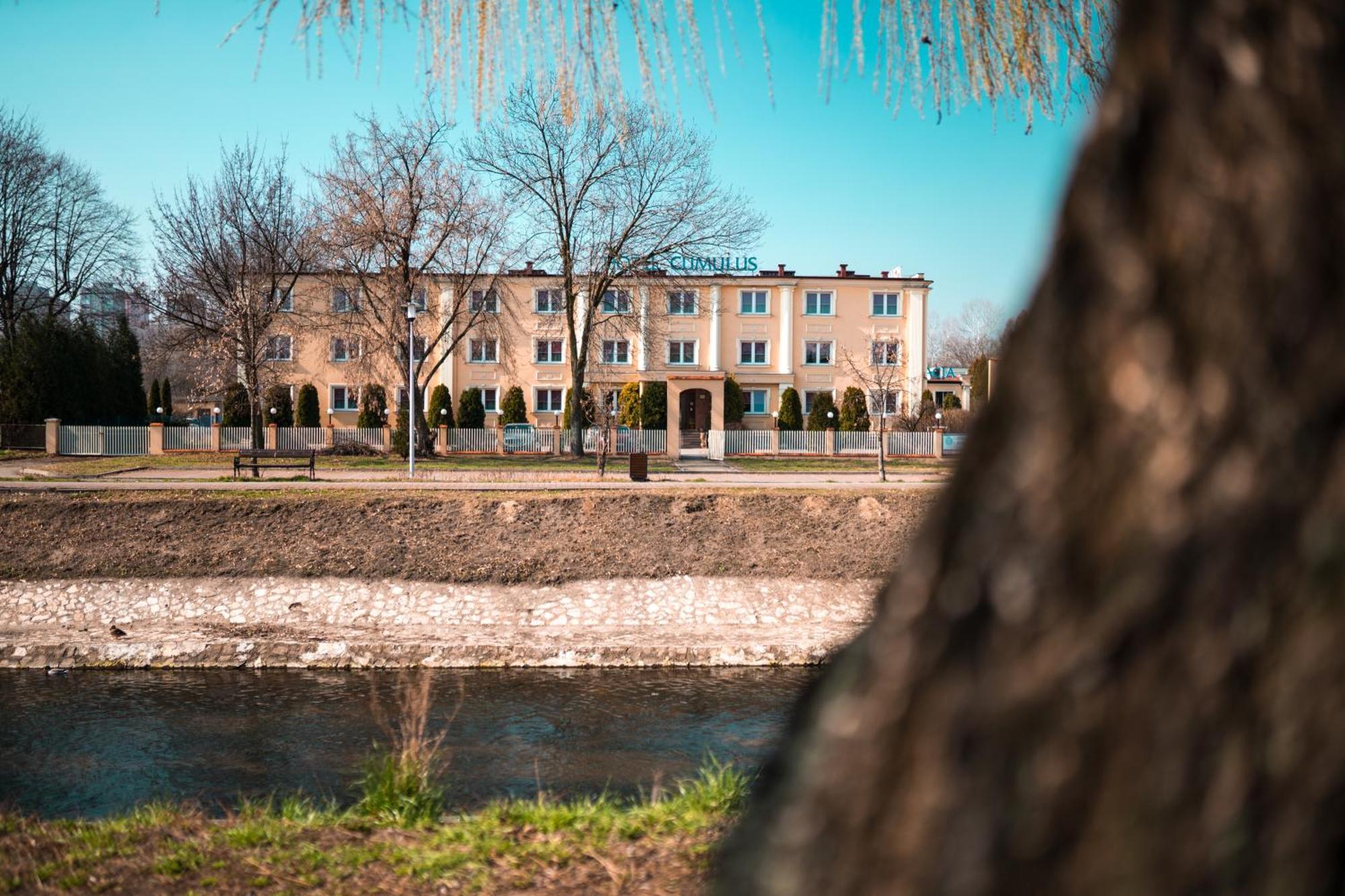 Cumulus Hotel Będzin エクステリア 写真